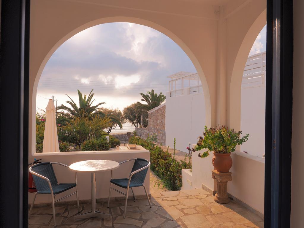 Villa Dolphin Azolimnos Buitenkant foto